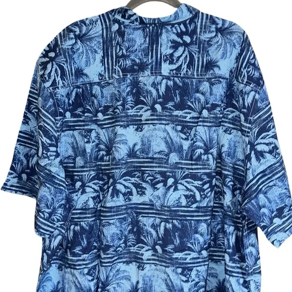 Tommy Bahama Blue Hawaiian Print Short Sleeve Button Down Shirt Size 1XLB - Picture 6 of 8